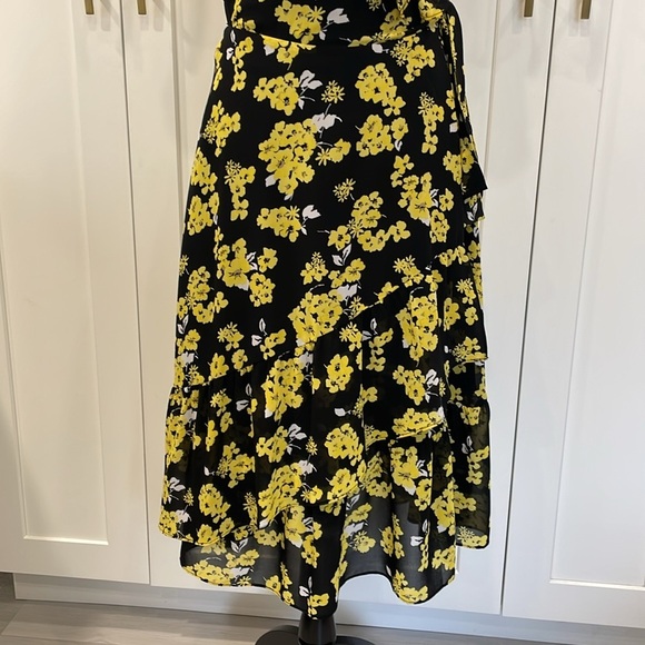 Michael Michael Kors Floral Wrap Dress - Picture 3 of 10